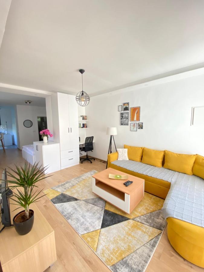 Modern Studio Apartment In The Old Town SJJ Eksteriør billede